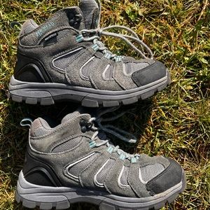 Youth Hiking Boots RedHead Brand